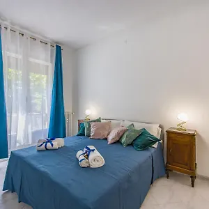 apt-metro-san-paolo-air-conditioning-wifi-tv55-9.it-romehotels.com/